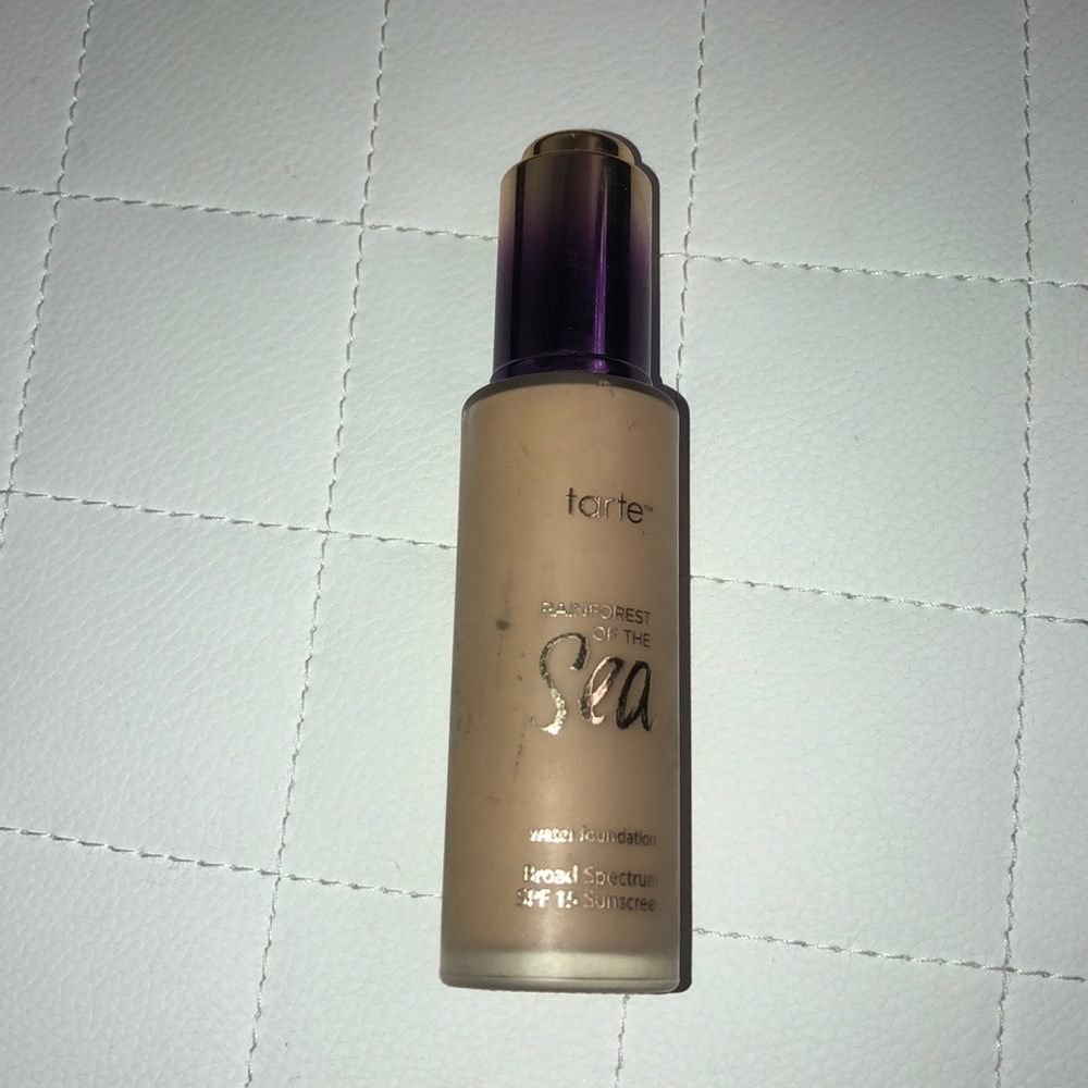 tarte full size foundation
